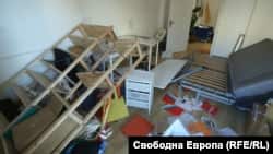 Една от стаите в Рейнбоу хъб след нападението