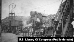 Руско оръдие на пристанище Порт Артур.