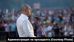 Румен Радев на откриването на пилона на Рожен