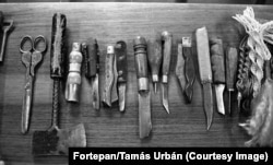 Оръжия, конфискувани от затворници в затвора Марианостра през 1987 г.