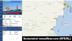 Местоположението на товарния кораб "Сукра Окан" във времето около предупредителния изстрел от патрулиращия руски кораб "Василий Биков". Скрийншот от vesselfiner.com