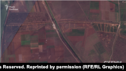 Окопите през март.