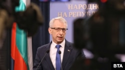 Премиерът Николай Денков даде брифинг в парламента