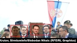 Първият секретар на руското посолство в Сърбия Алексей Иваненко (вляво в червения квадрат) и съветникът в посолството Владлен Зеленин