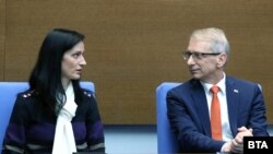 Премиерът Николай Денков и вицепремирът Мария Габриел. Архивна снимка