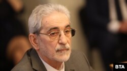 Борислав Белазелков