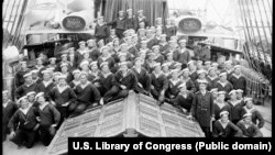 Руски моряци, фотографирани в началото на 1900-те години.