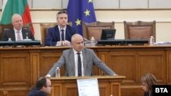 Георги Свиленски от БСП беше сред най-активните застъпници на хартиените бюлетини.