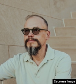 Виталий Чернецки