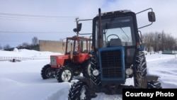 Тракторът, който Антон се е учил да кара.