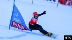 Малена Замфирова спечели историческо второ място и на Европейската купа по алпийски сноуборд в Банско през януари.