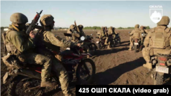 Украйна копира руската тактика и се насочва към създаването на специални мотоциклетни щурмови части.