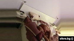 Снимката на Бойко Борисов в спалнята му с пистолет до главата, за която той потвърди, че не е монтирана.