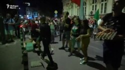 Яйца по сградата на МВР. Какво провокира недоволството