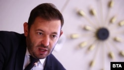 Никола Барбутов