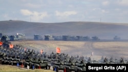 Китайски танкове около 250 километра югоизточно от руския град Чита по време на военните учения "Восток 2018" през септември 2018 г.