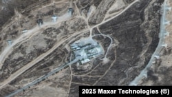 Разрушена складова сграда в съоръжението Керманшах. Снимката е от 15 юни.