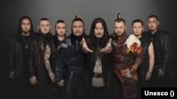 Групата The Hu