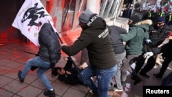 Протестът на "Възраждане" пред сградата на ЕК в София през февруари