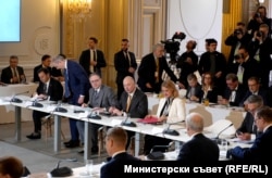 Кадър от срещата за Украйна в Париж, на която присъства и Росен Желязков, 27 март 2025 г.