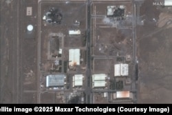 Сателитни снимки на съоръжението за обогатяване на ядрени урани в Натанз в Иран след израелския удар. Изображението е от 14 юни 2025 г.